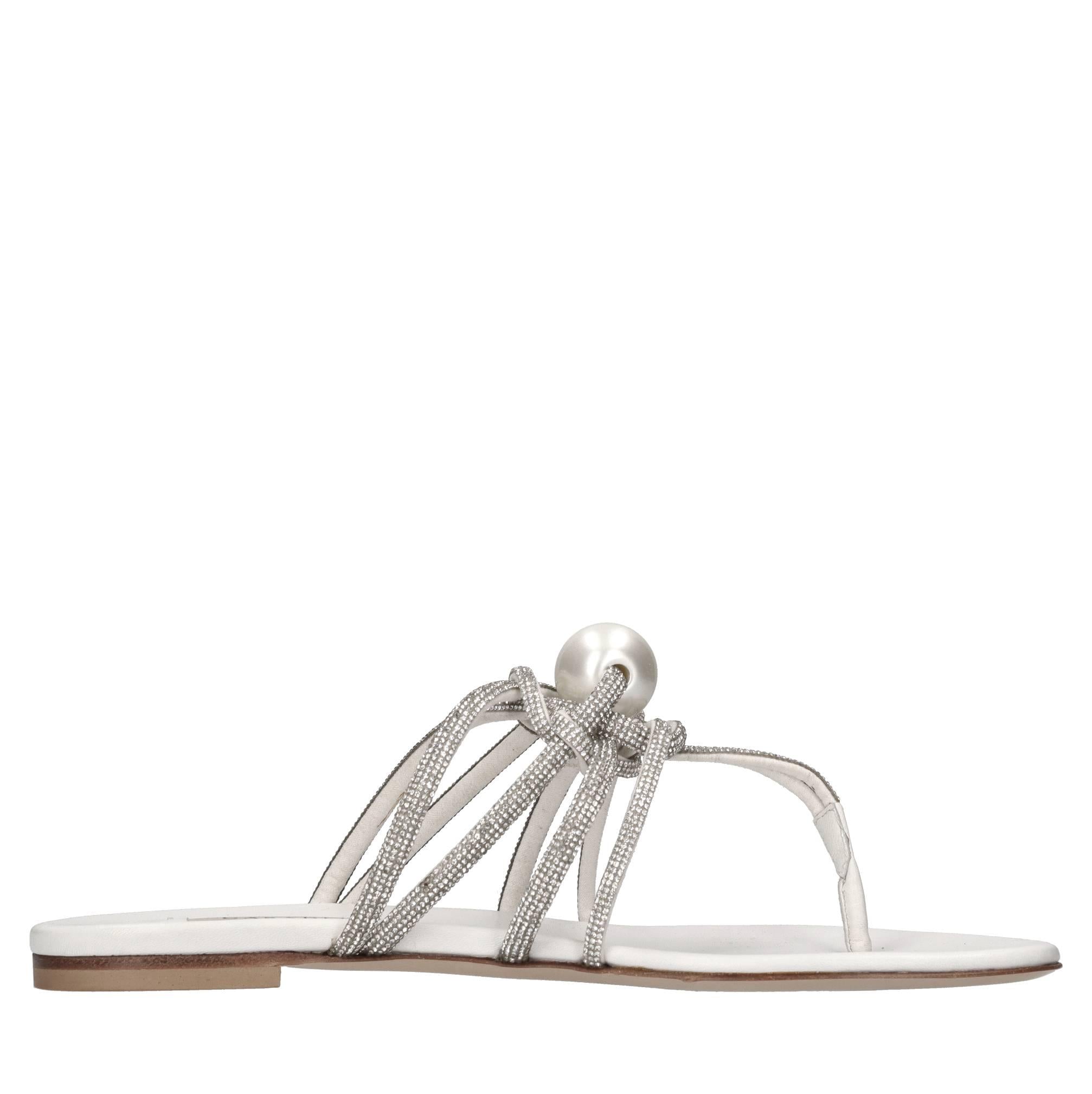 Sandali flat Labuan in pelle e strass 