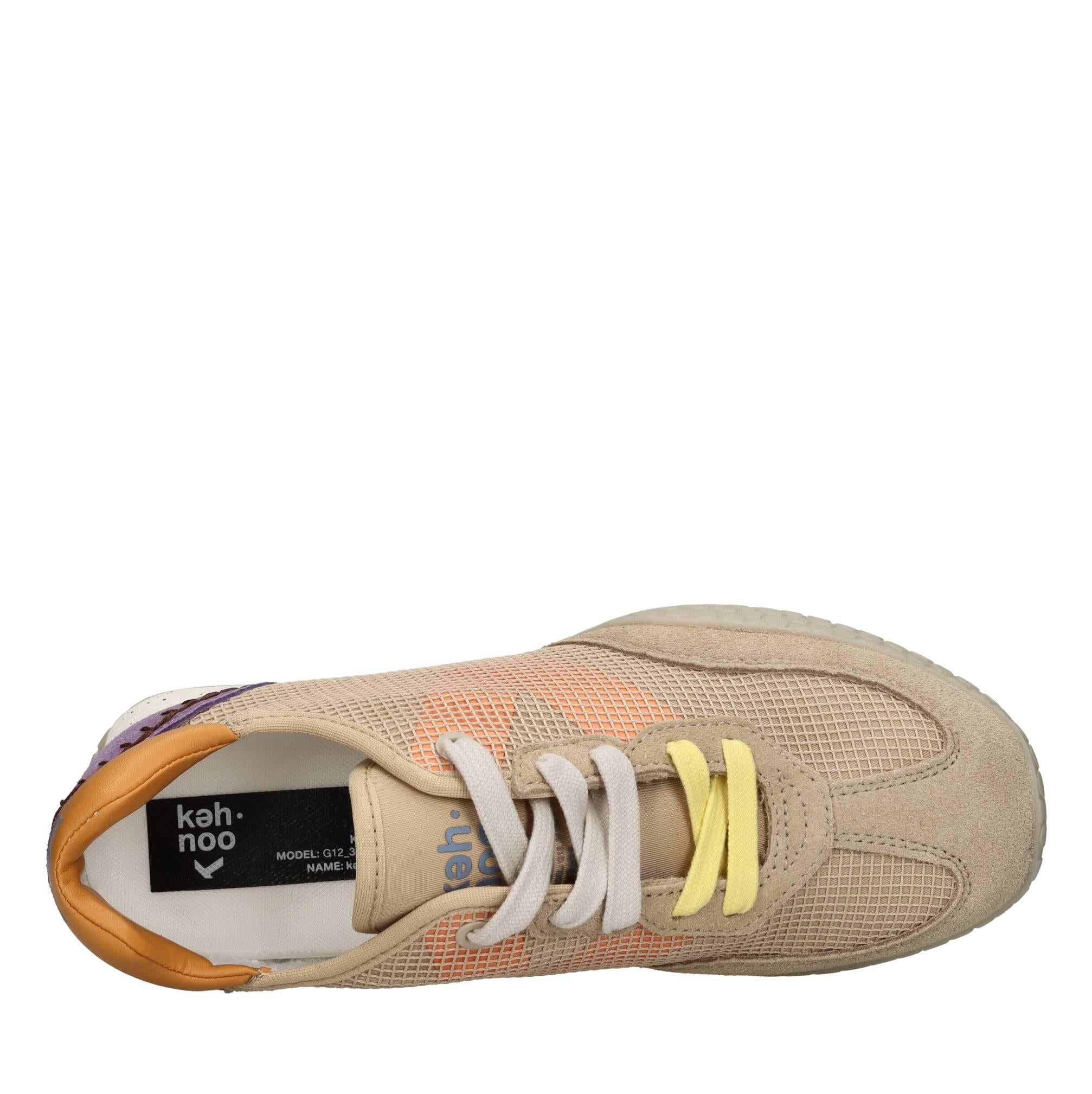 Sneakers in camoscio e tessuto 
