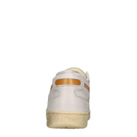 Sneakers in pelle 