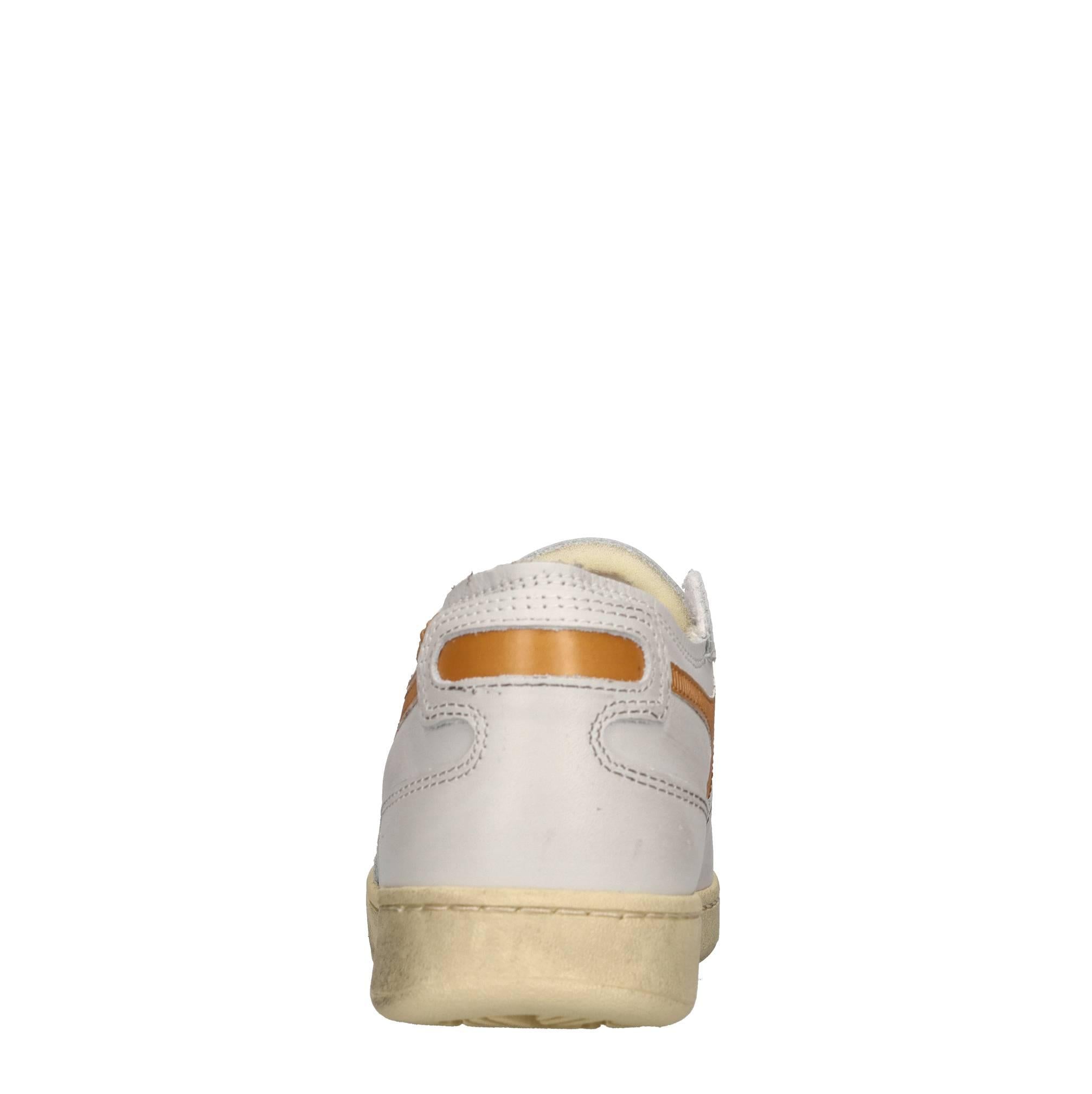 Sneakers in pelle 