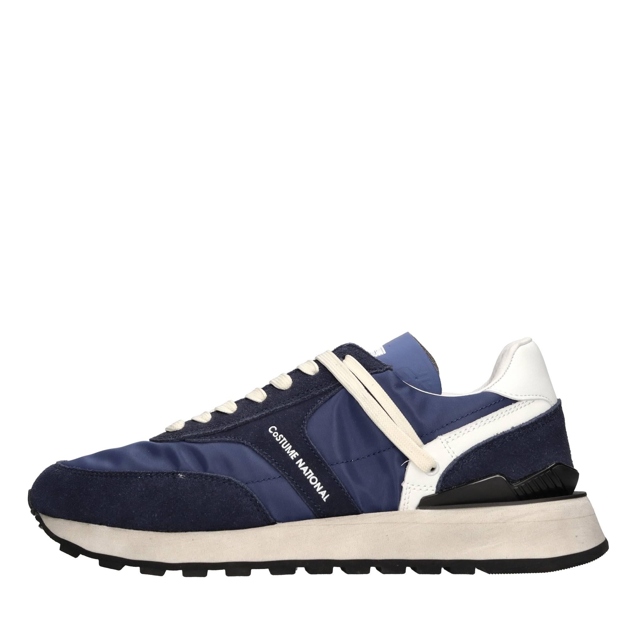 Sneakers in camoscio e tessuto 
