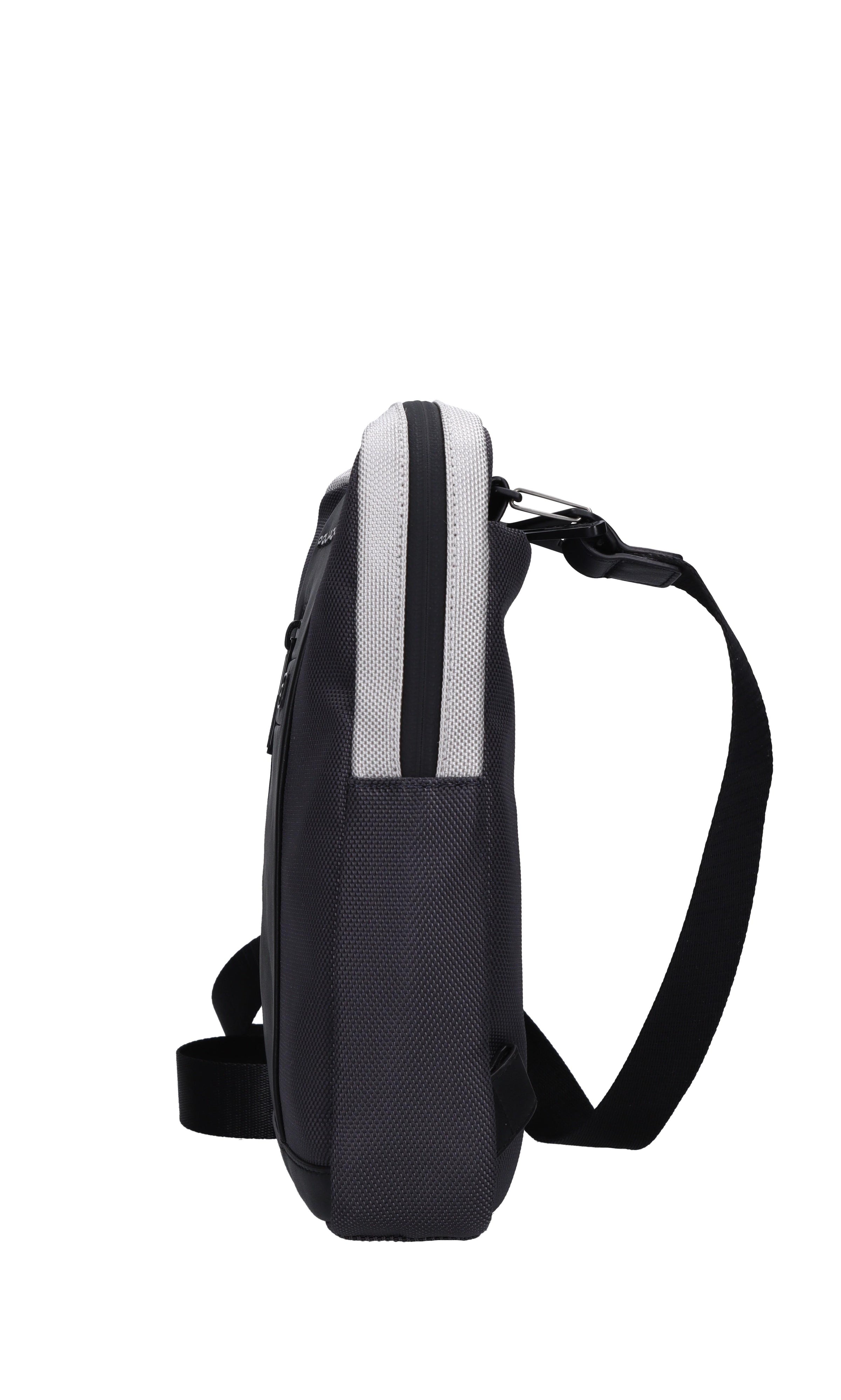Borsa in tessuto e pelle 