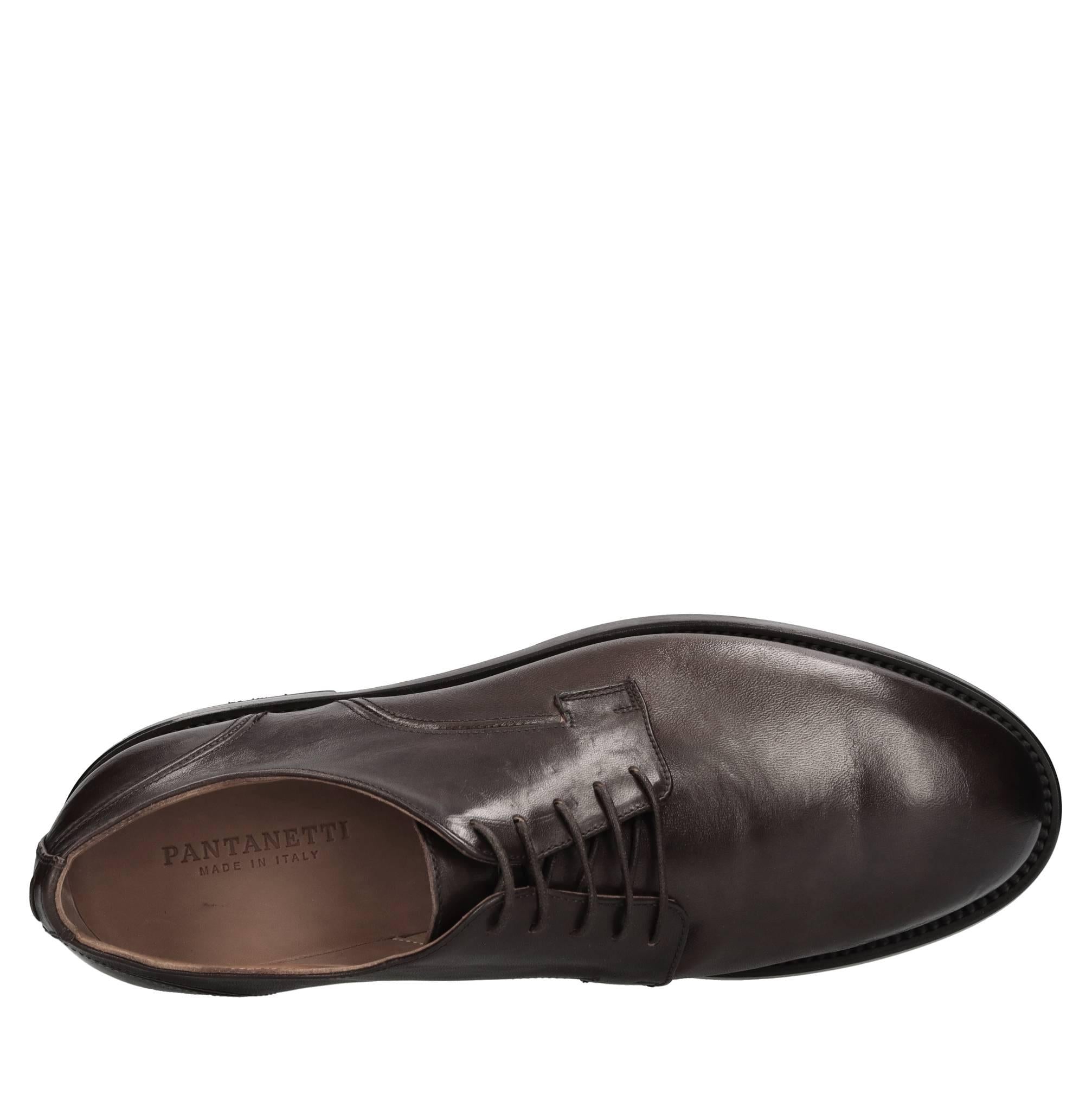Stringate in pelle 