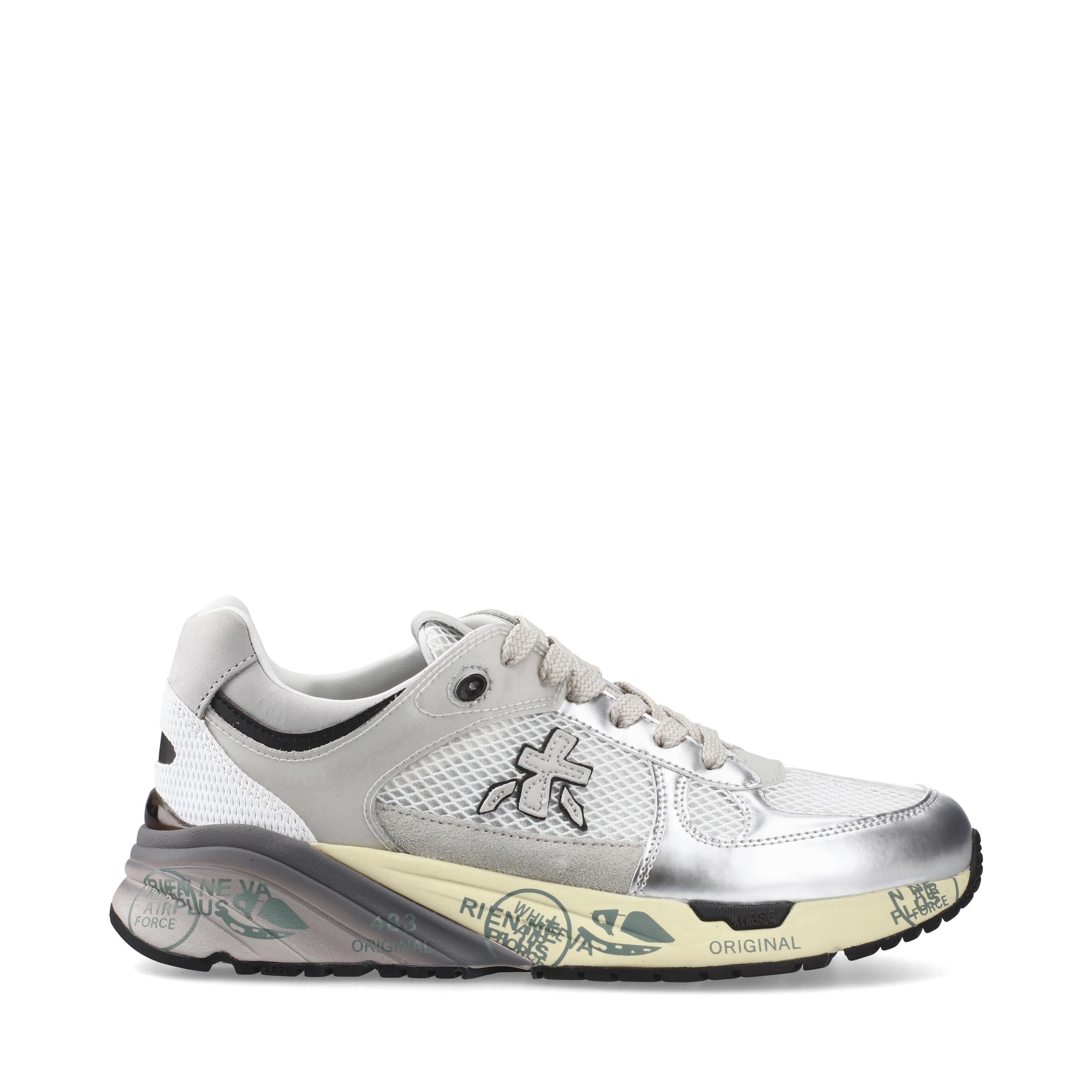 Sneakers in pelle e tessuto 