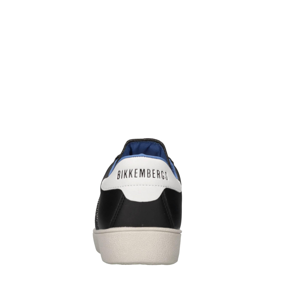 Sneakers in ecopelle. 