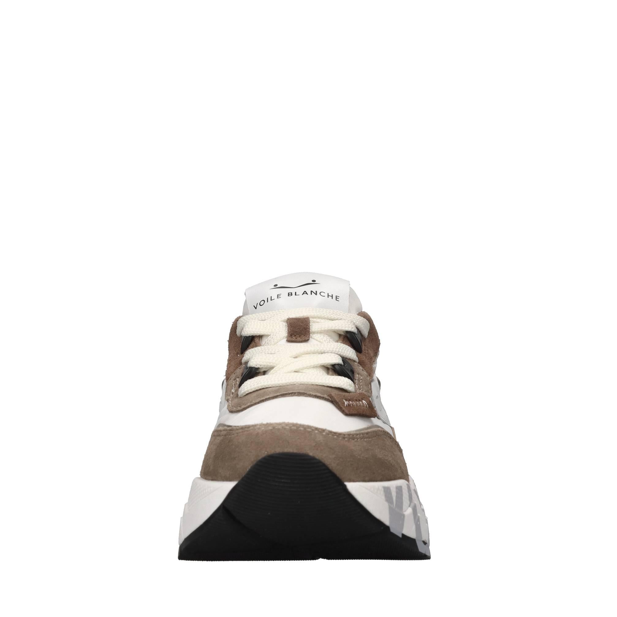 Sneakers in camoscio e tessuto 