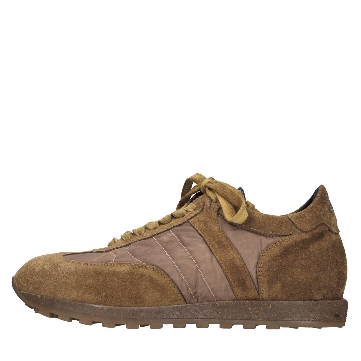 Sneakers in camoscio e tessuto 