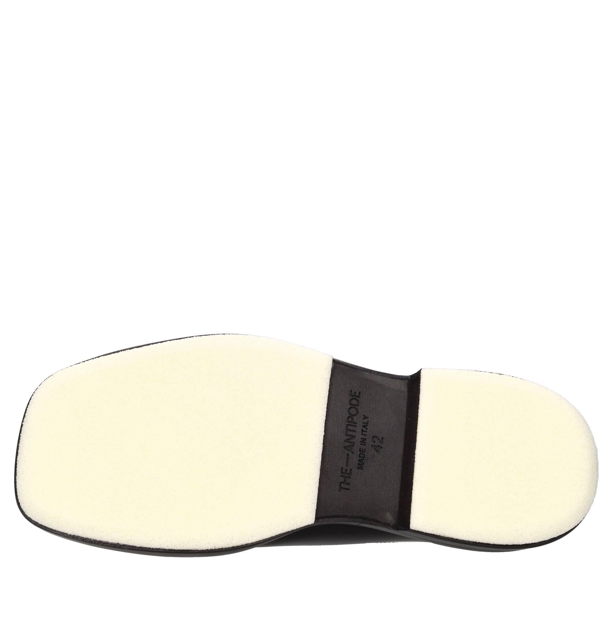 Stringate modello Sam in pelle 