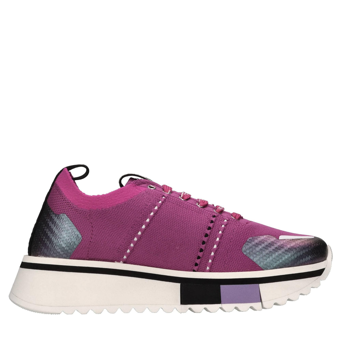 Sneakers in tessuto 