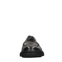Stringate in pelle 