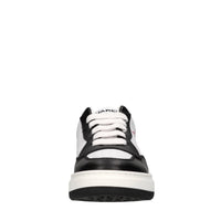 Sneakers in pelle 