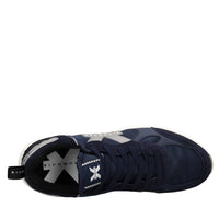 Sneakers in camoscio, ecopelle e tessuto 