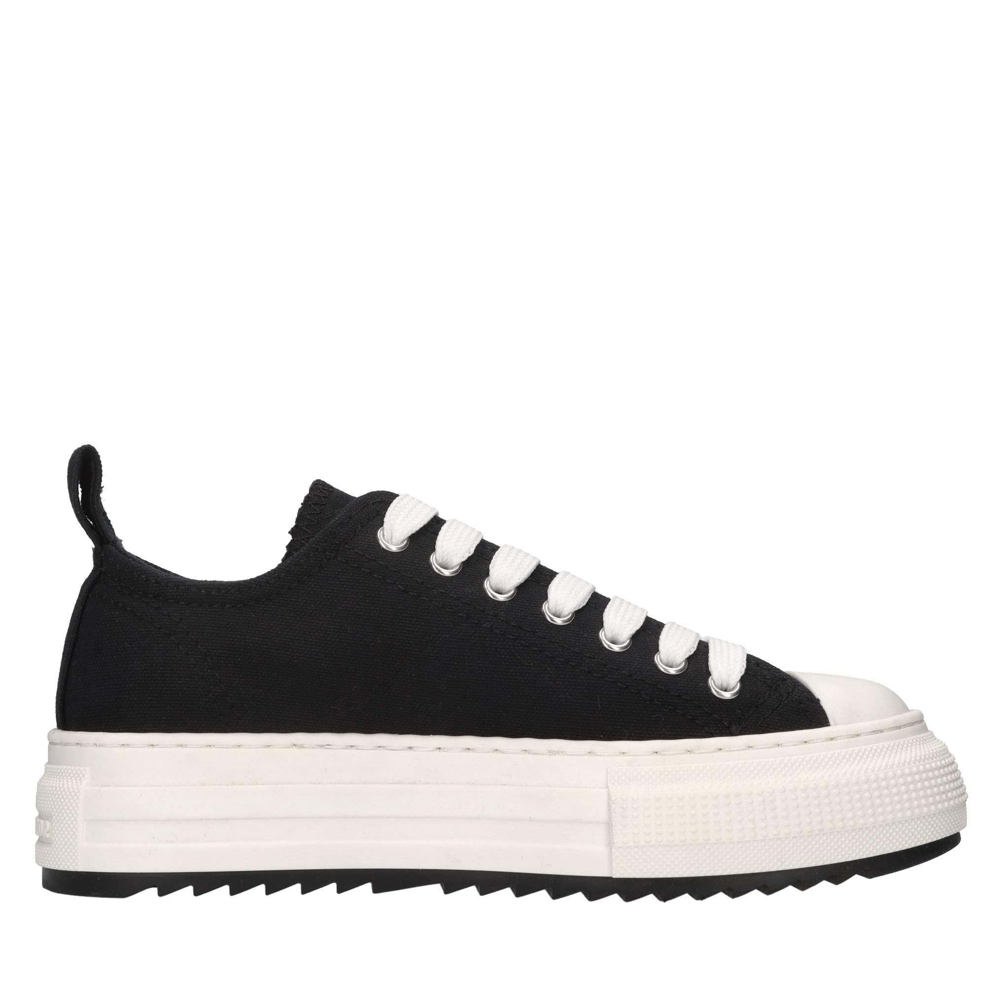 Sneakers in tessuto 