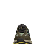 Sneakers in pelle e tessuto 