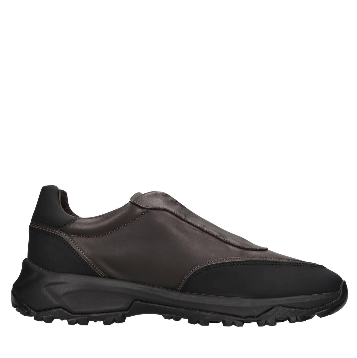 Sneakers in pelle 