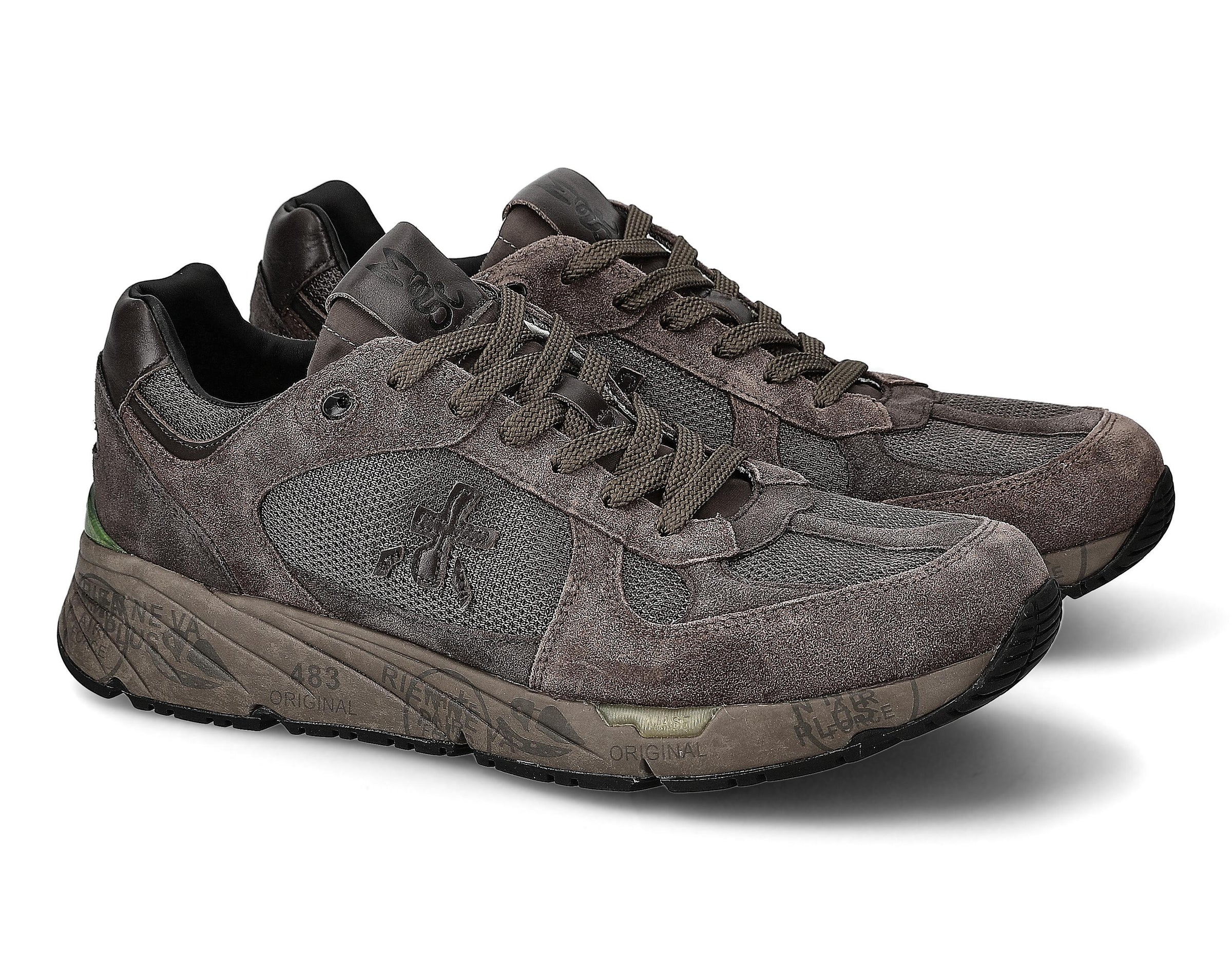 Sneakers multimateriale 