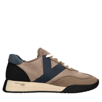 Sneakers in camoscio e tessuto 