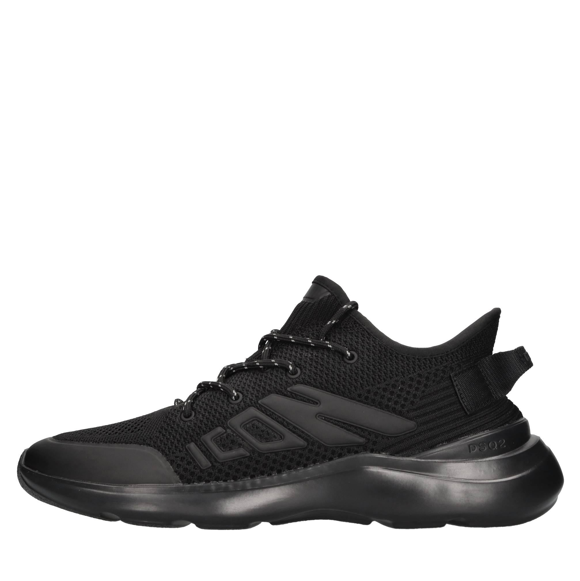 Sneakers in tessuto 
