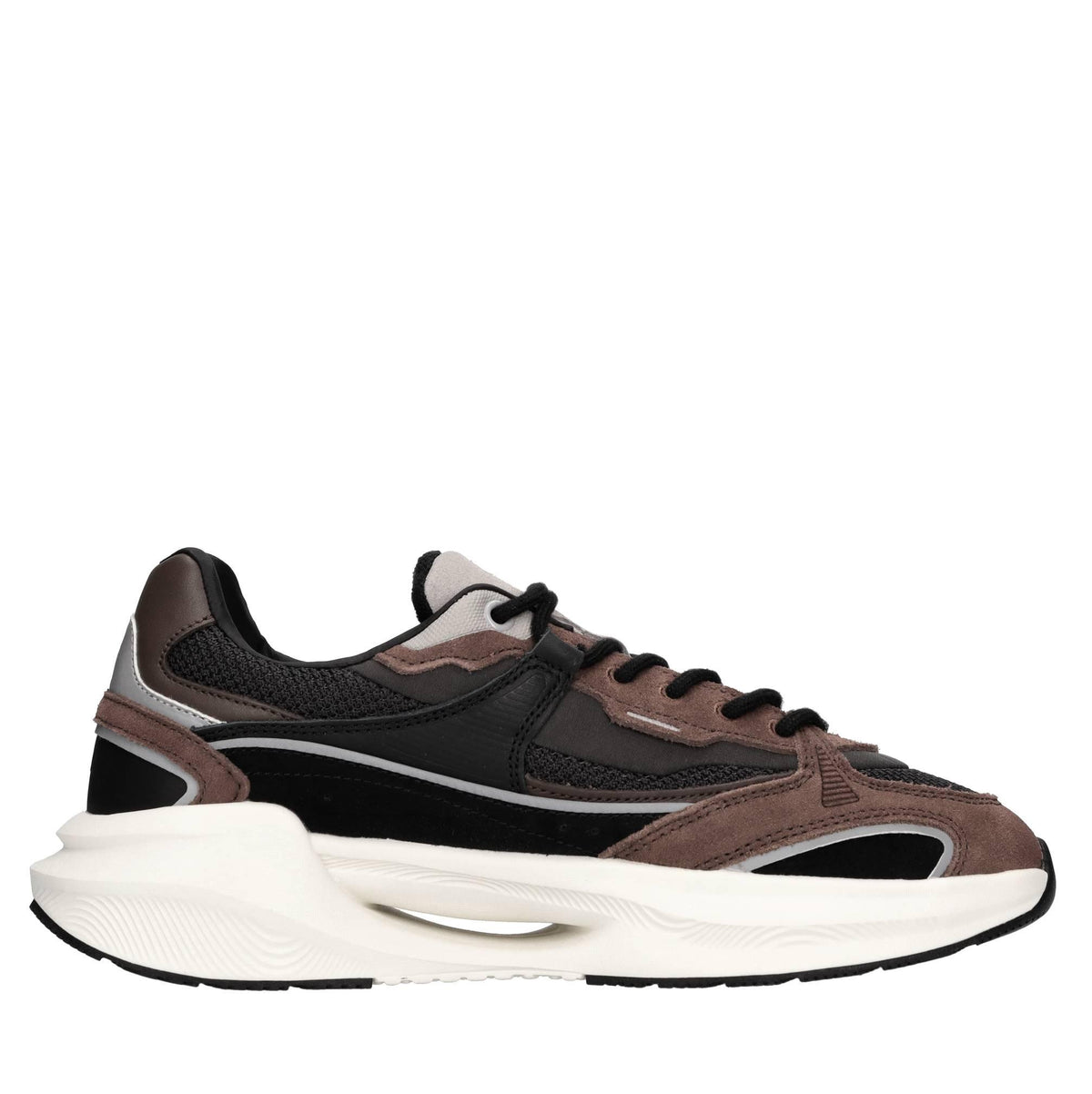 Sneakers in pelle e tessuto 