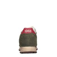 Sneakers in camoscio e tessuto 
