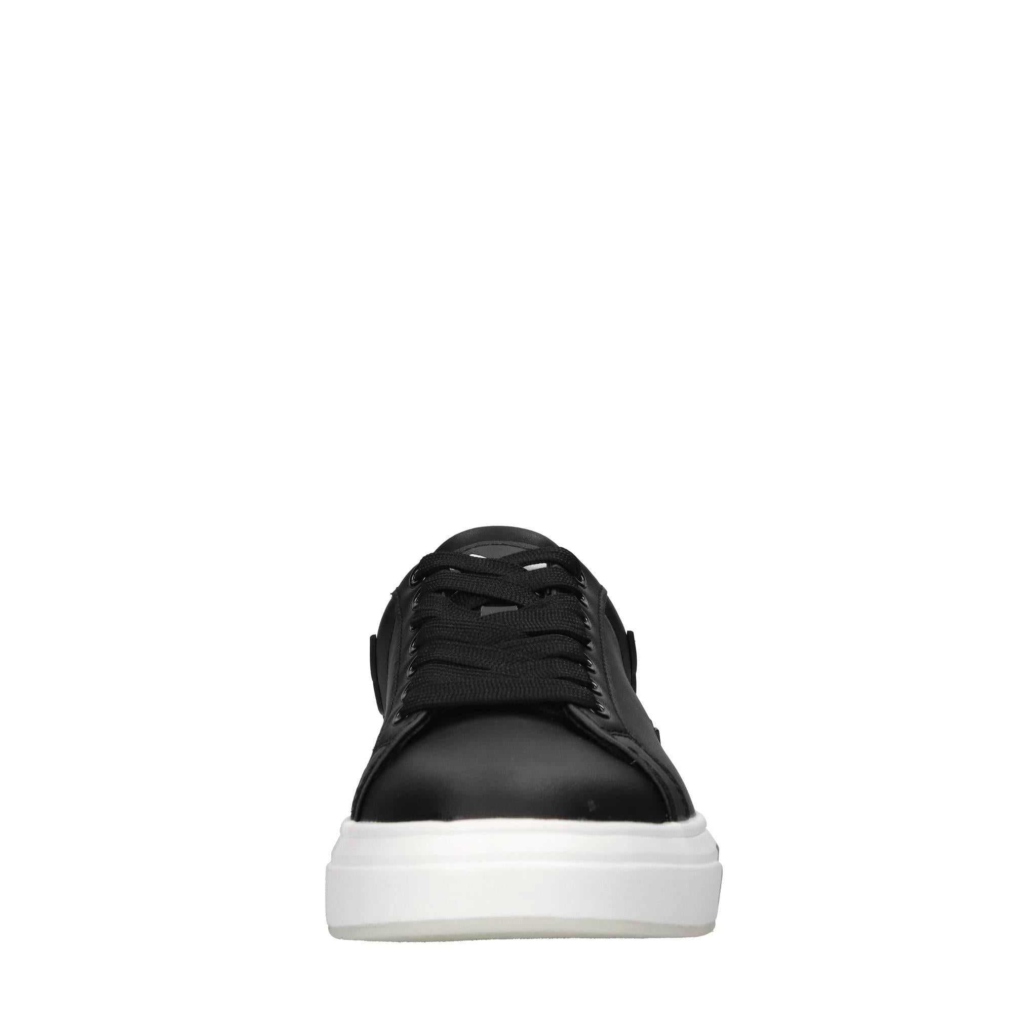 Sneakers in pelle ed ecopelle 