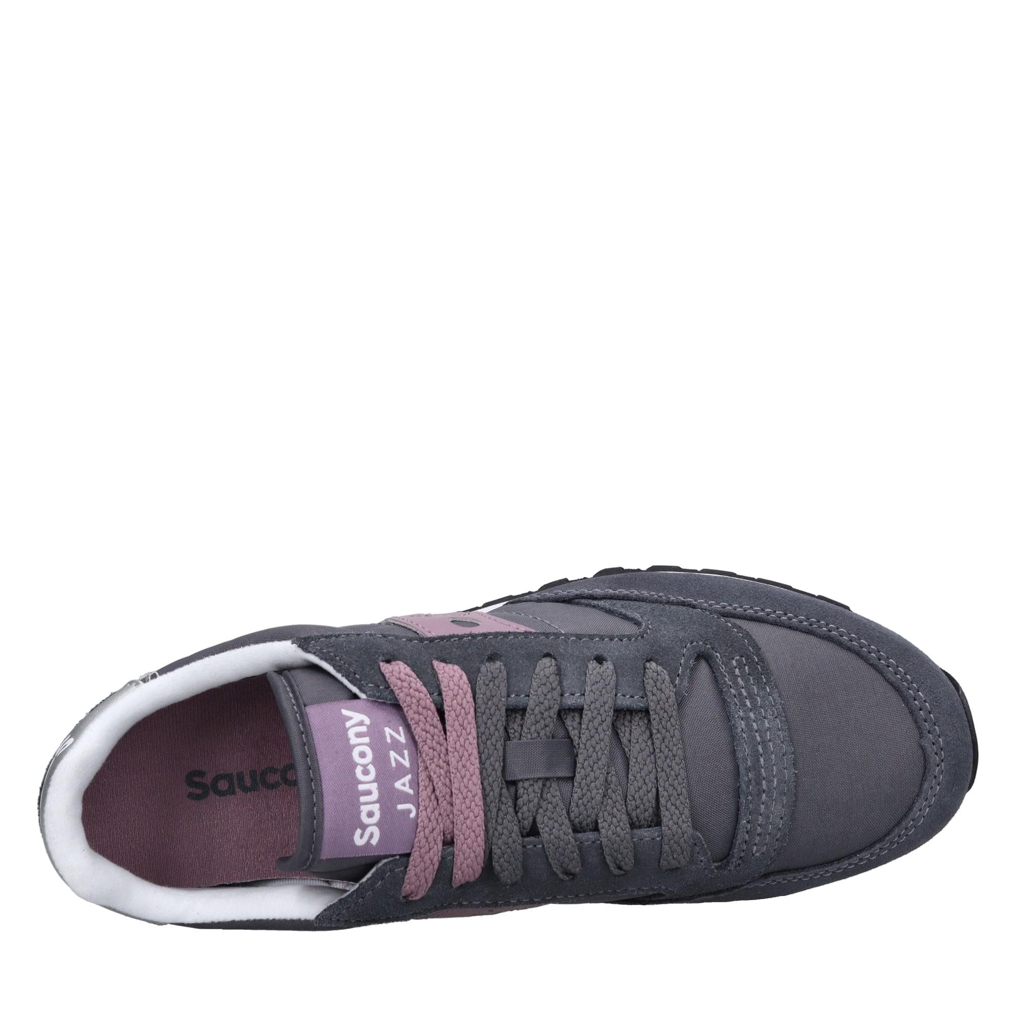 Sneakers in camoscio e tessuto 