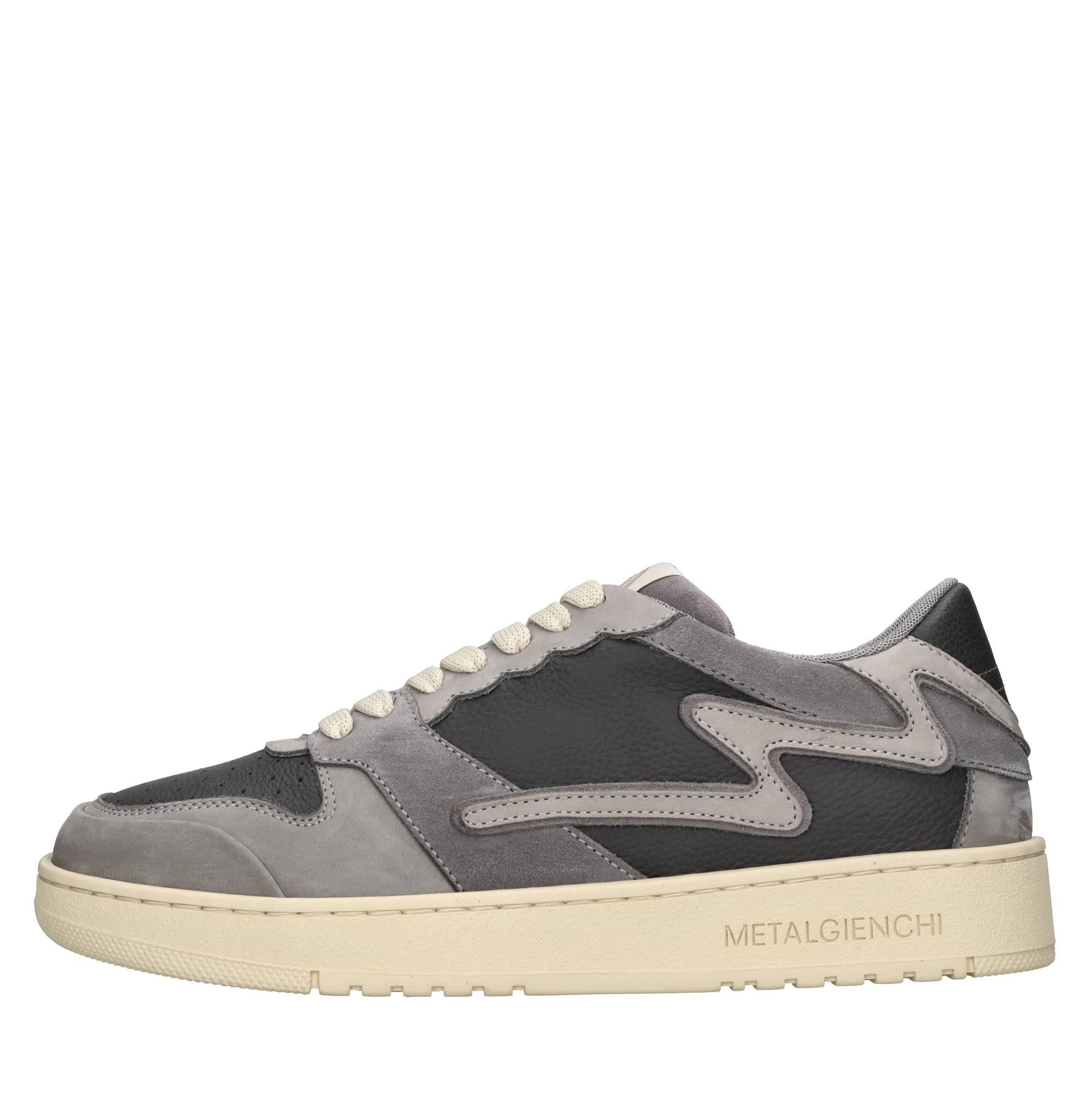 Sneakers in pelle 