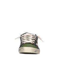 Sneakers in pelle 
