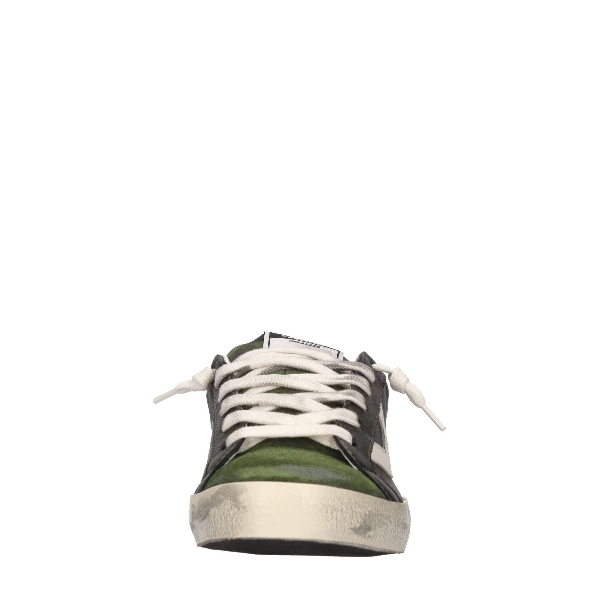 Sneakers in pelle 