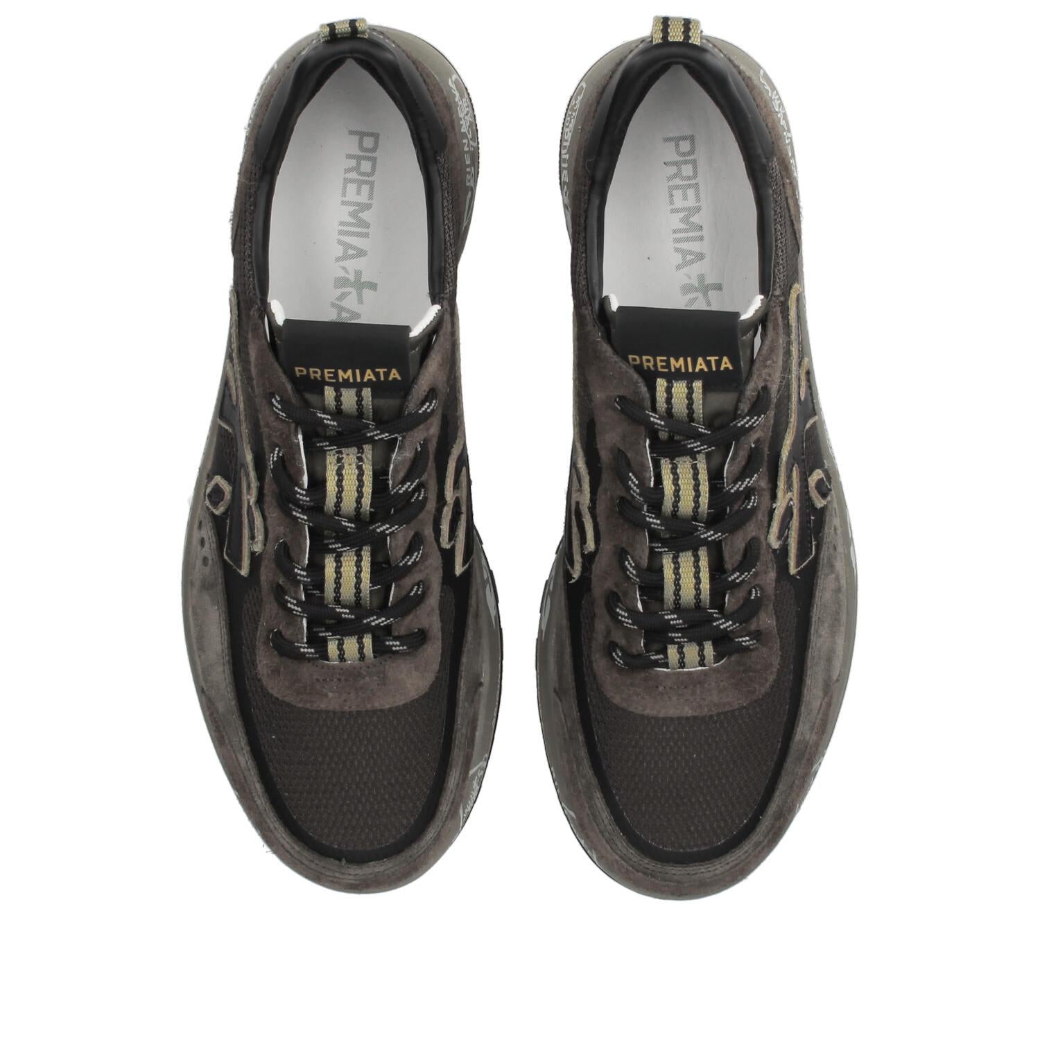 Sneakers in camoscio tessuto ed ecopelle 