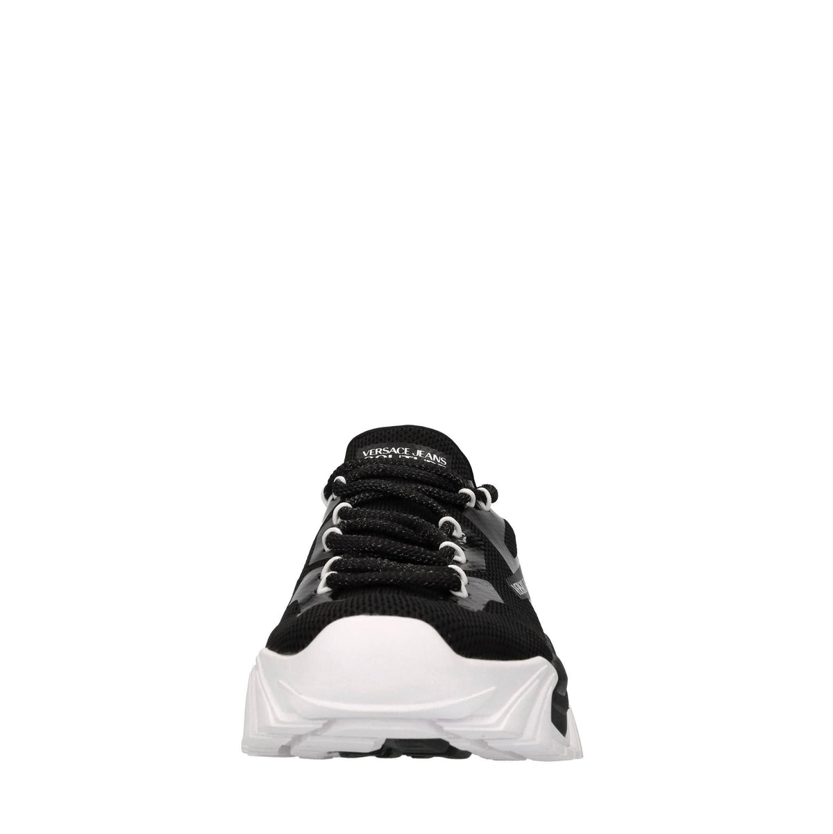 Sneakers in tessuto ed altre materie 