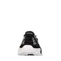 Sneakers in tessuto ed altre materie 