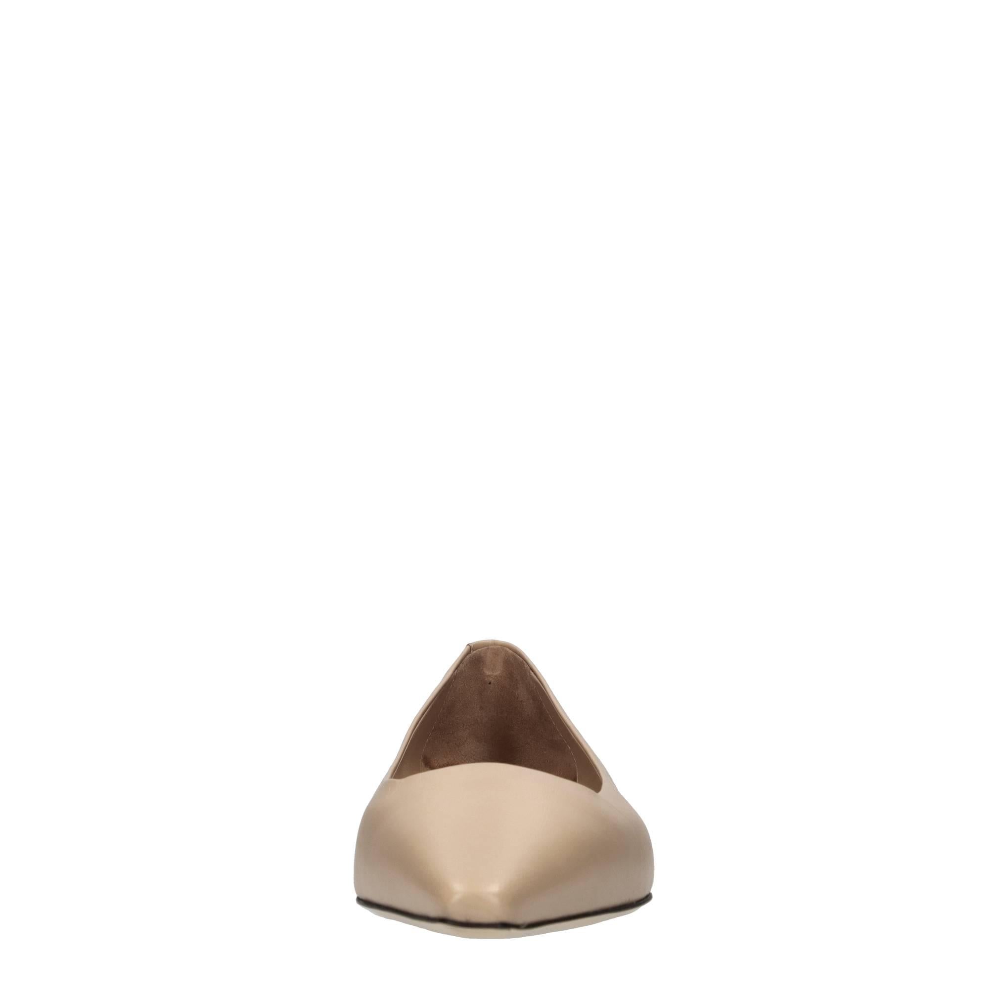 Décolleté in pelle 