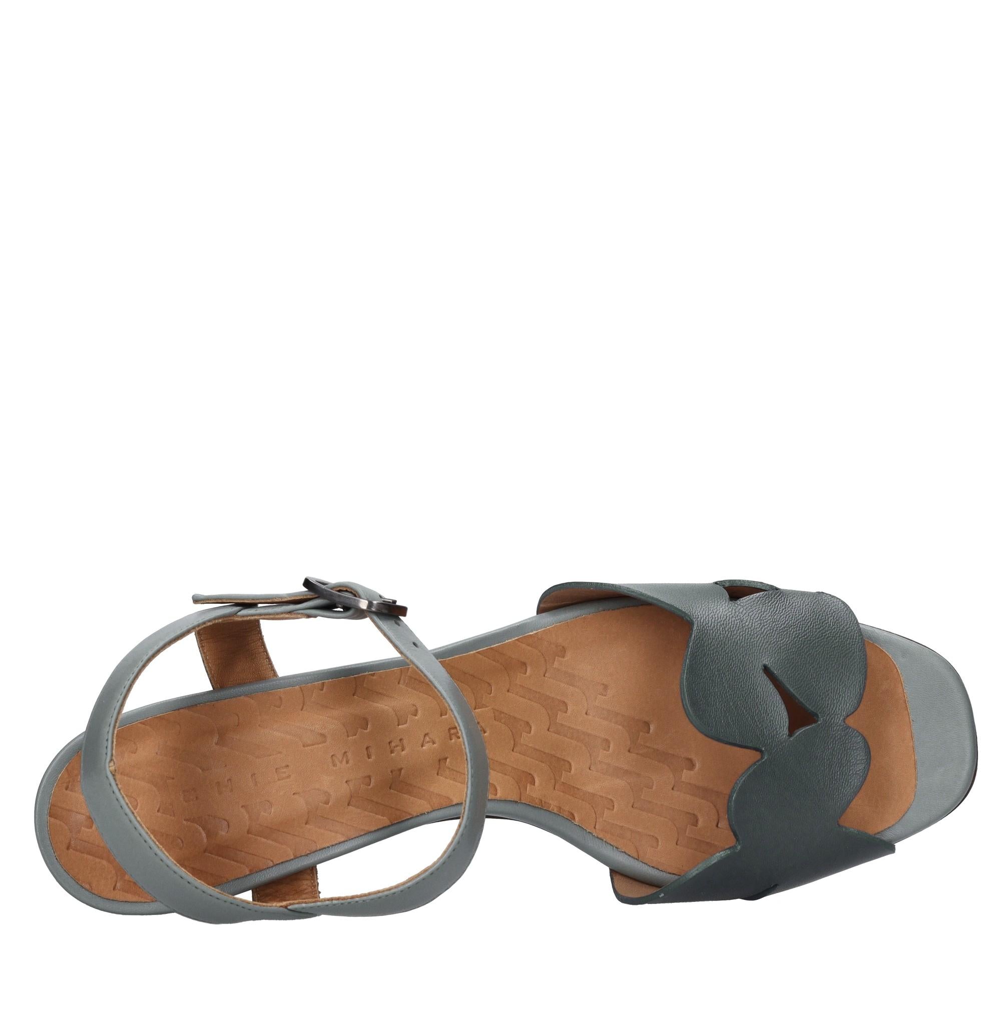 Sandali in pelle 