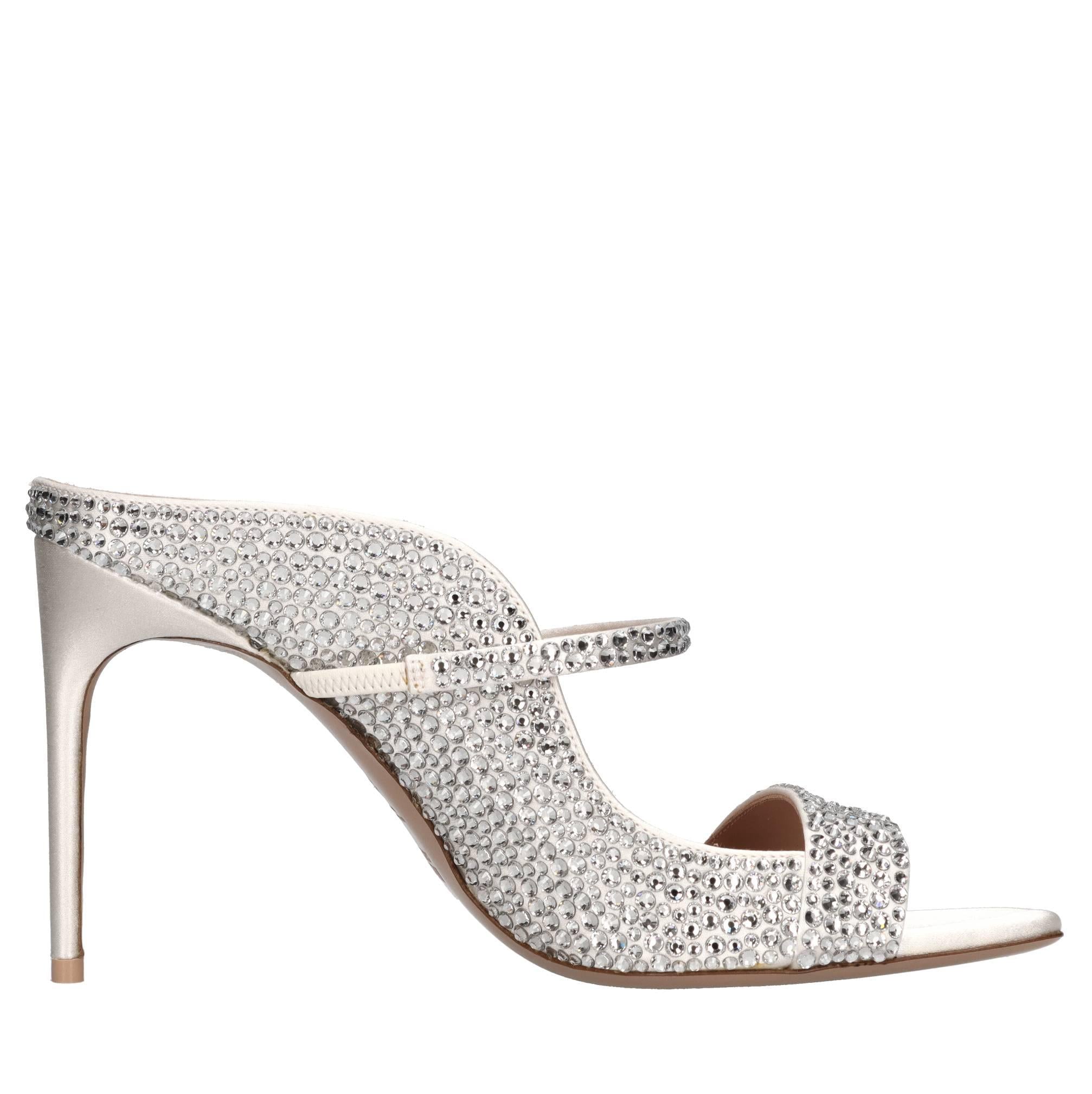Mules modello Carlotta in raso e strass 