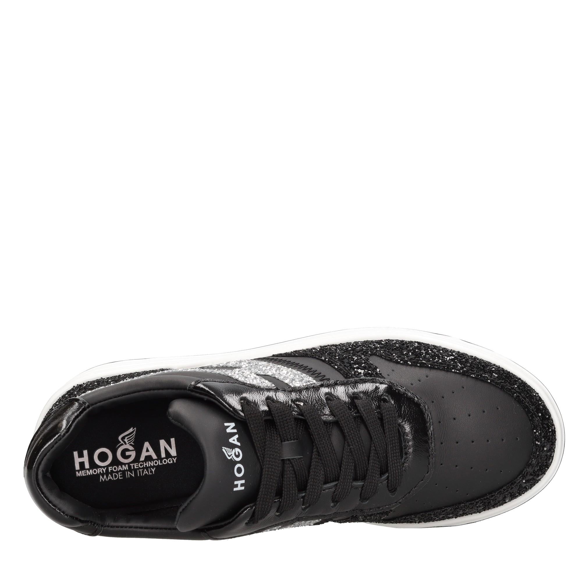 Sneakers in pelle e strass 