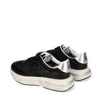 Sneakers in pelle scamosciata, tessuto e inserti in pelle 