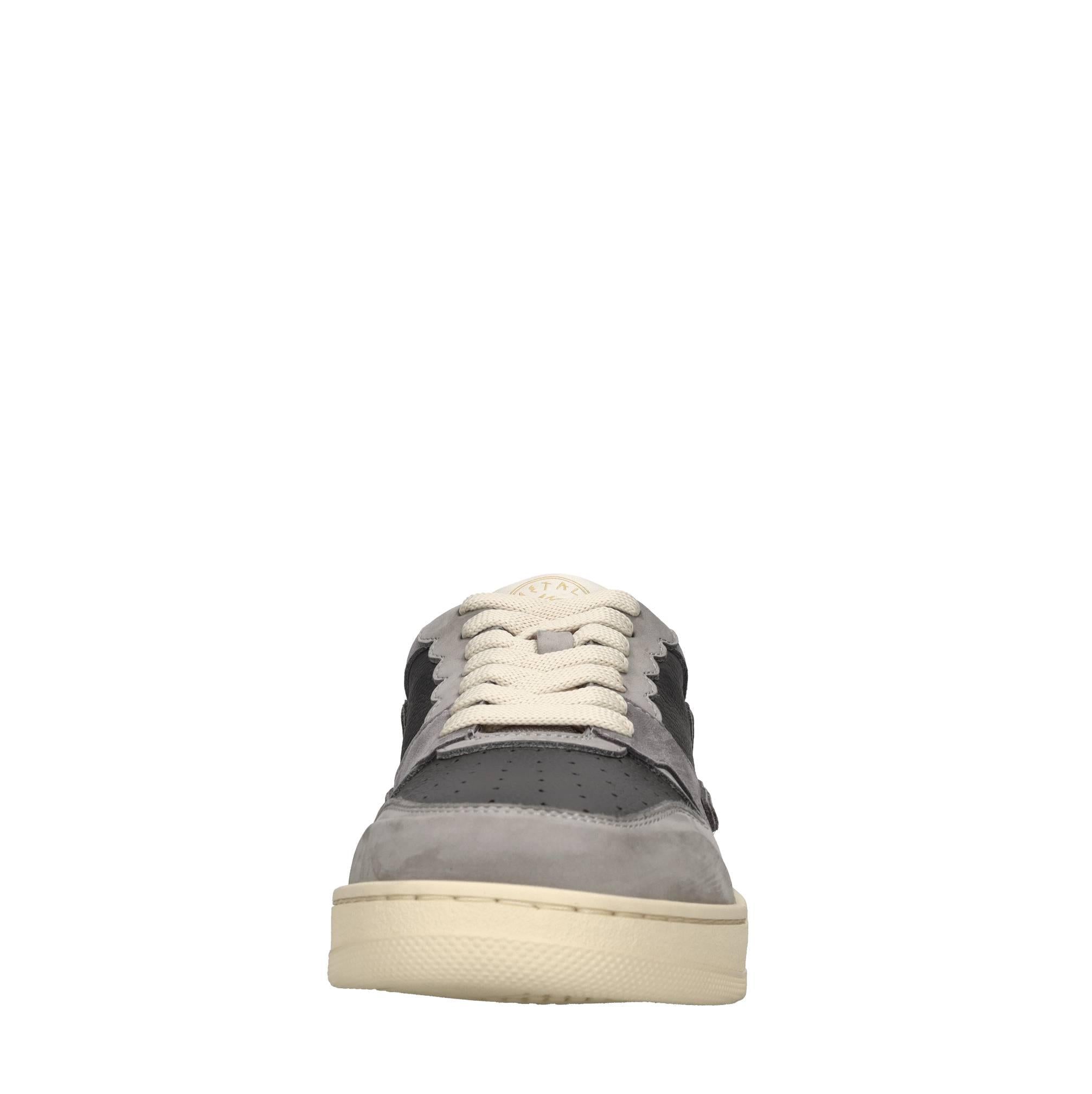 Sneakers in pelle 