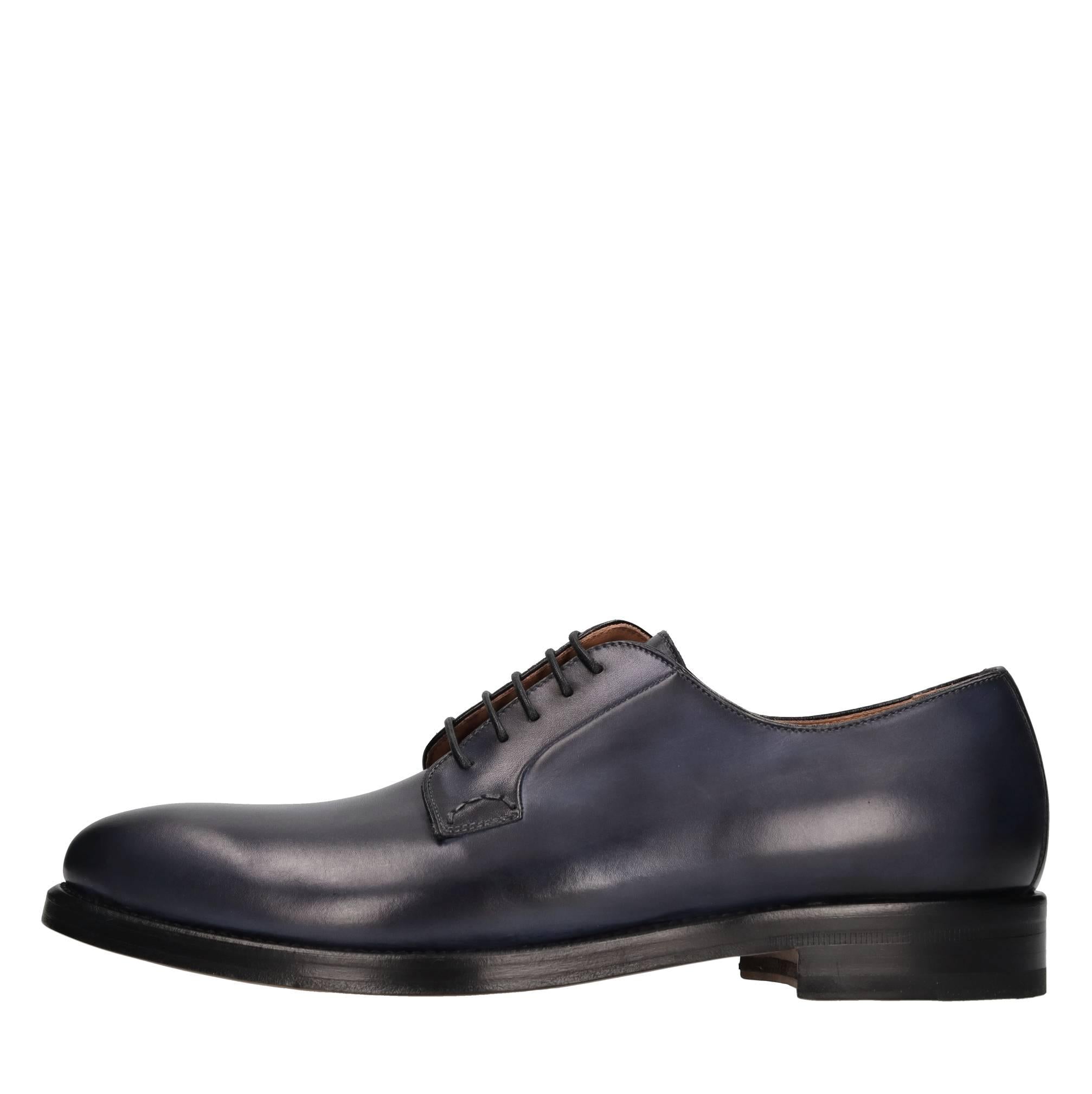 Stringate in pelle 