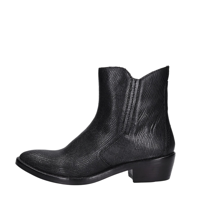Stivaletti Texani in pelle. 