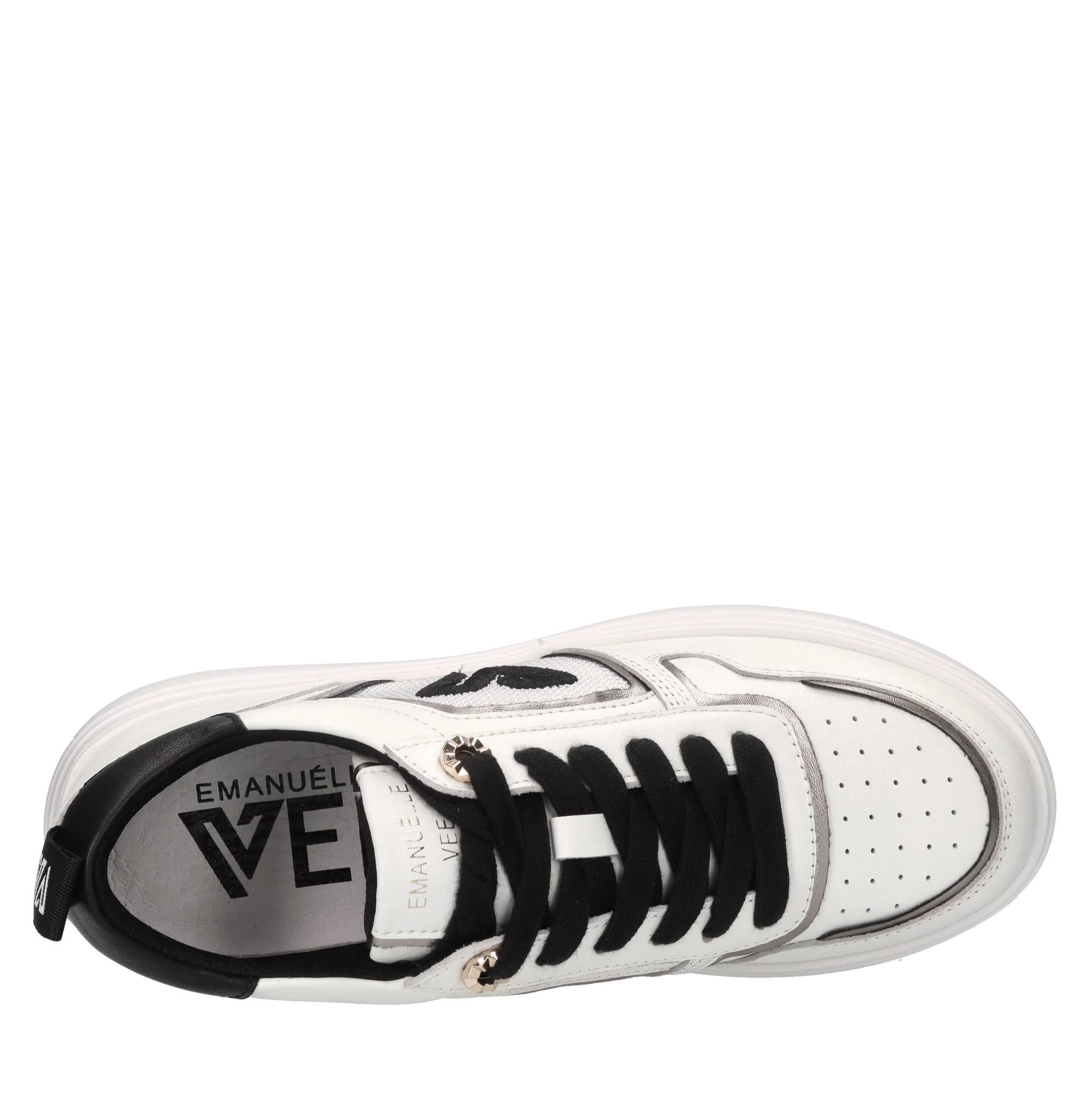 Sneakers in pelle e tessuto 