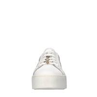 Sneakers in pelle e tessuto 