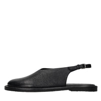 Flat in pelle 