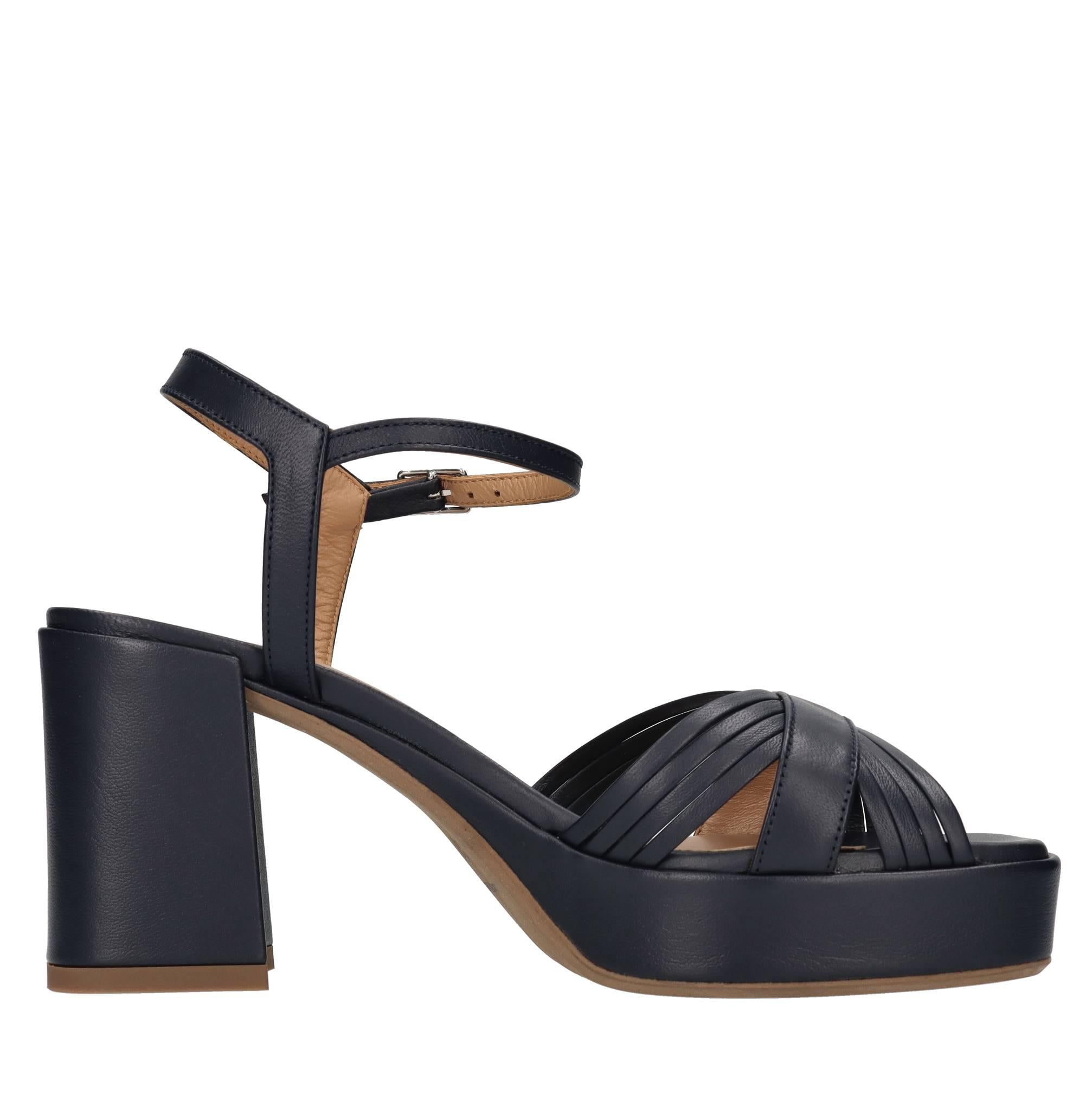 Sandali in pelle 