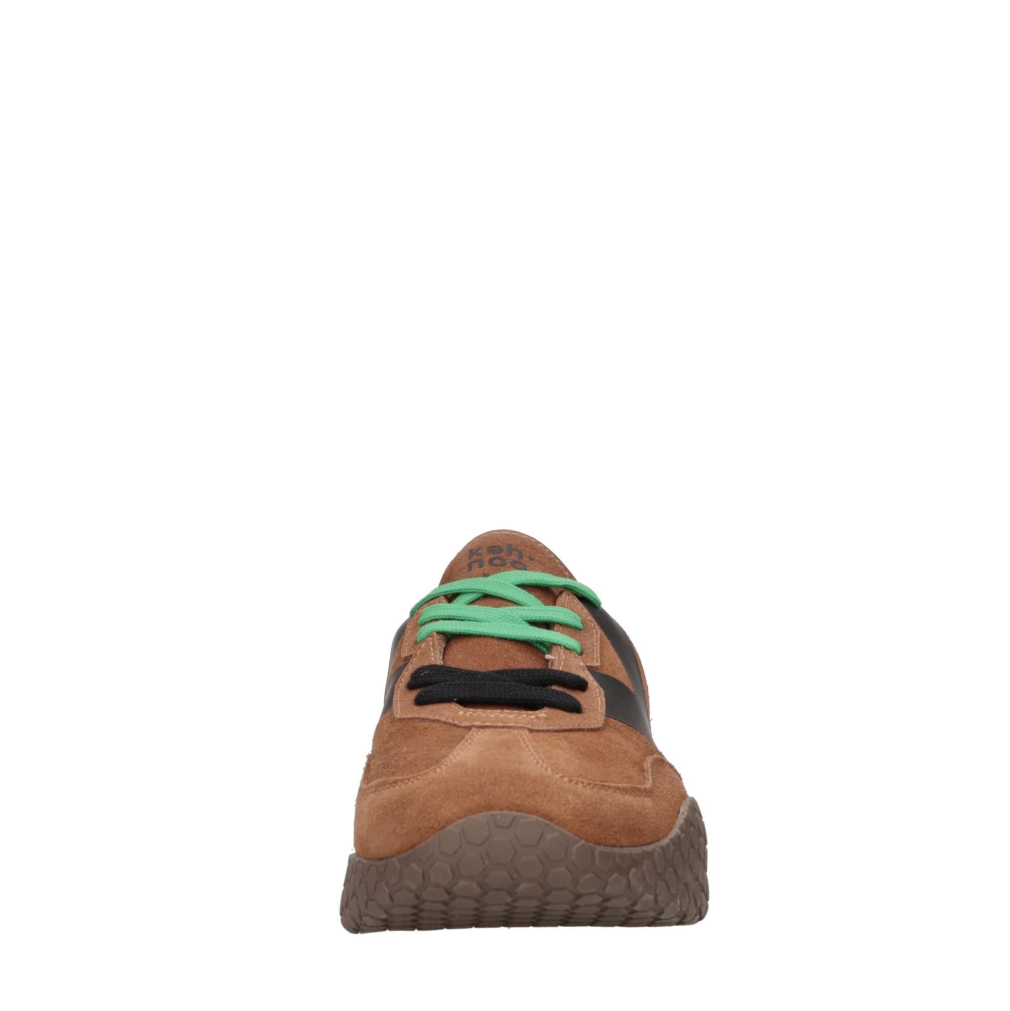 Sneakers in camoscio e gomma 