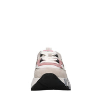 Sneakers in camoscio e tessuto 