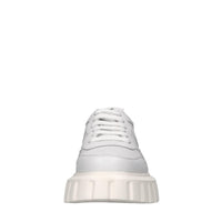 Sneakers in pelle 
