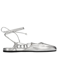 Flat in pelle 