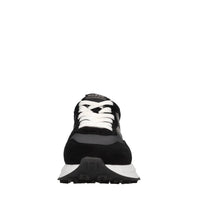 Sneakers in camoscio e tessuto 