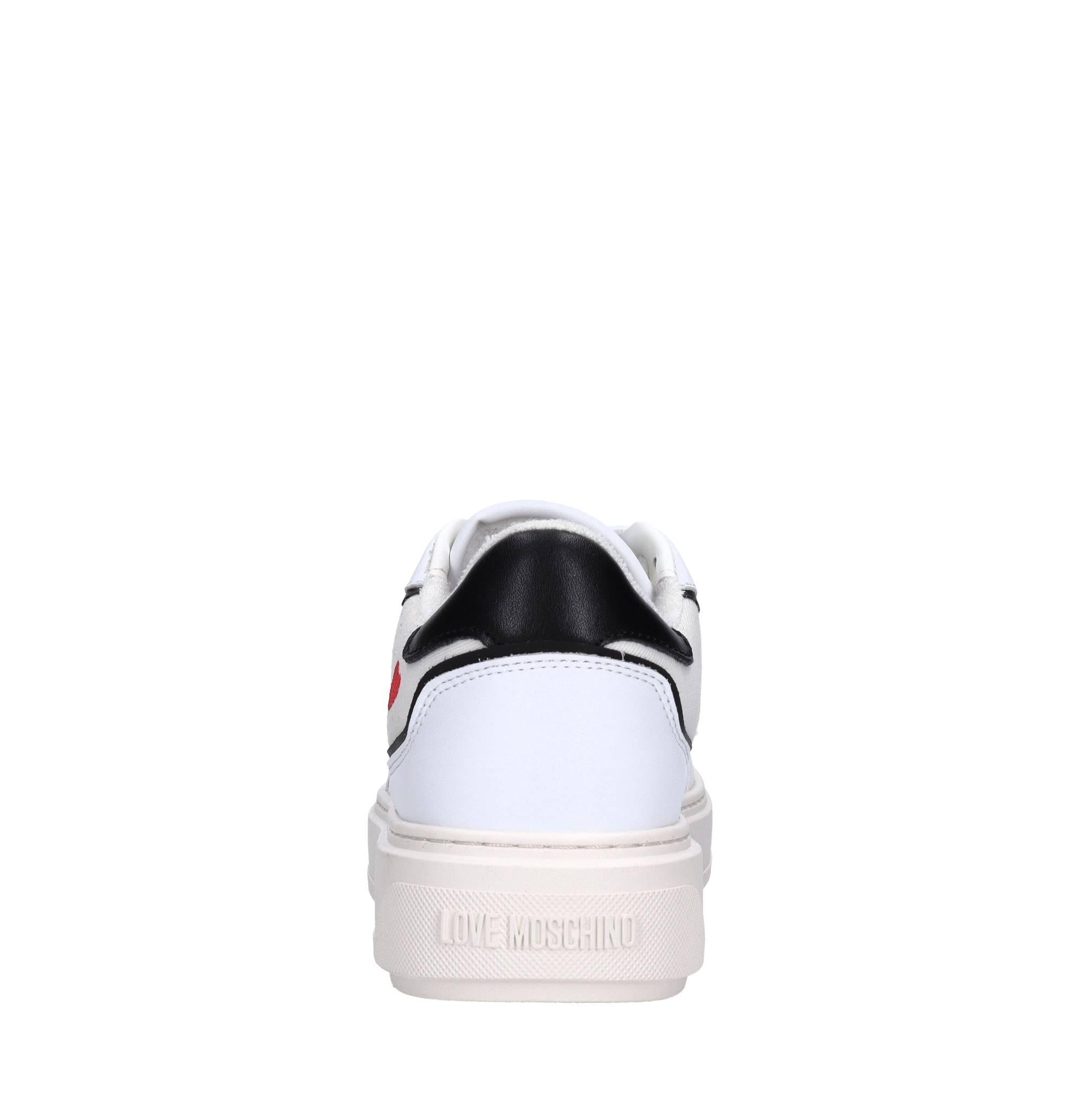 Sneakers in pelle e tessuto 